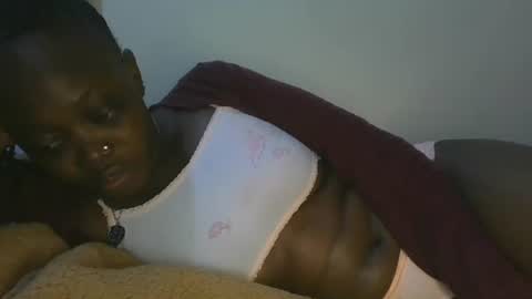 Snapshot of cilia_petite chatting on 20, 3, 2026 cilia petite online show from 20, 3, 2026