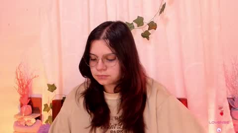 Sofi Eva and Mey online show from 20, 2, 2025