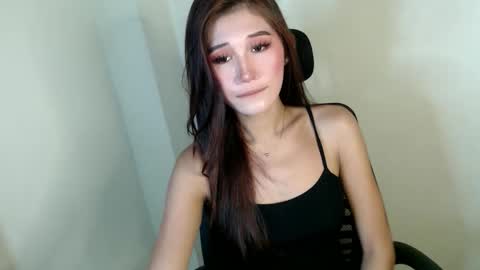 Snapshot of cindyliciouss chatting on 10, 10, 2025 cindyliciouss online show from 10, 10, 2025