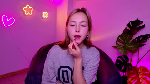 Snapshot of cindylovesmith chatting on 17, 3, 2026 cindylovesmith online show from 17, 3, 2026