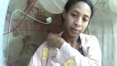 Snapshot of cindyx69 chatting on 27, 10, 2025 cindyx69 online show from 27, 10, 2025