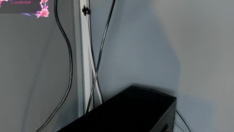 Cintia online show from 4, 11, 2025