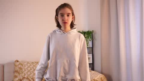 Snapshot of cinthiakrehbiel chatting on 28, 3, 2026 Lila 3 online show from 28, 3, 2026