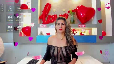 Cinthya  online show from 17, 2, 2025