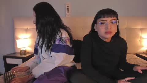 Cintya online show from 1, 2, 2025