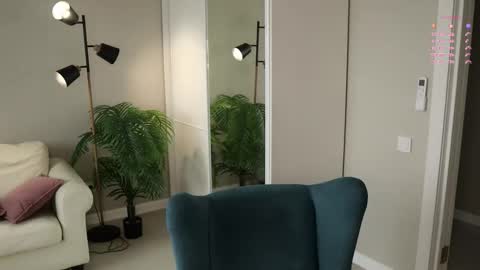 Snapshot of cirilada chatting on 14, 10, 2025 Sandy online show from 14, 10, 2025