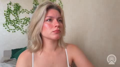 karina online show from 16, 9, 2025