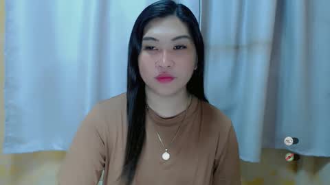CLAIRE online show from 4, 12, 2024