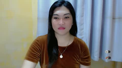 CLAIRE online show from 10, 12, 2024