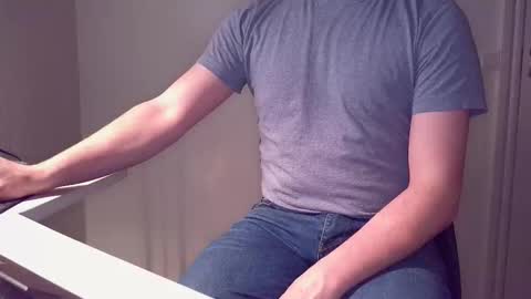 clamshive7 online show from 11, 3, 2026