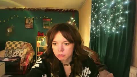 Clancy online show from 5, 12, 2025