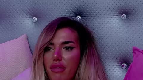 Snapshot of clarahazell chatting on 12, 3, 2025 ClaraHazel online show from 12, 3, 2025