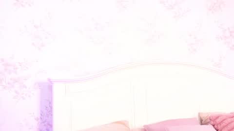 Snapshot of clarahazell chatting on 19, 11, 2025 ClaraHazel online show from 19, 11, 2025