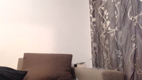 Clara online show from 2, 2, 2025
