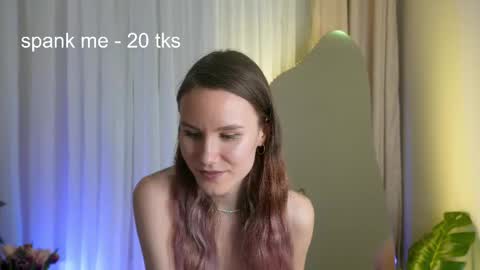 Claire online show from 8, 3, 2025