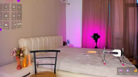 Snapshot of clarity_yumi chatting on 7, 11, 2025 Yumi online show from 7, 11, 2025