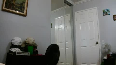 Claudia online show from 13, 2, 2025