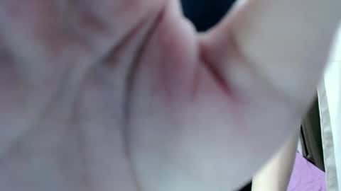 KIM online show from 4, 12, 2025