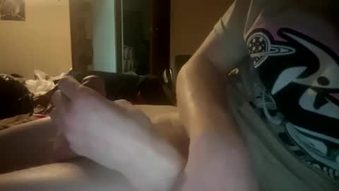Snapshot of cleatus27 chatting on 4, 1, 2025 cleatus27 online show from 4, 1, 2025