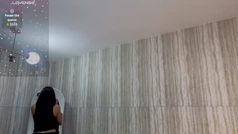 Clementine online show from 16, 9, 2025