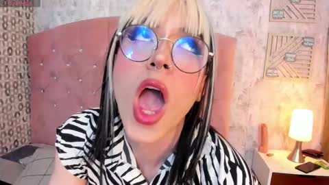 cleo online show from 11, 11, 2025