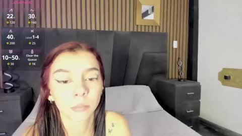 Snapshot of cleowhite_ chatting on 20, 9, 2025 cleowhite_ online show from 20, 9, 2025