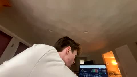 clint_wood online show from 21, 11, 2025