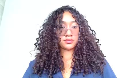 Snapshot of clitia_xx chatting on 12, 9, 2025 Clitia online show from 12, 9, 2025