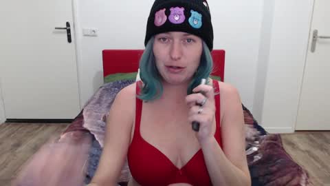 Syl  online show from 28, 1, 2025