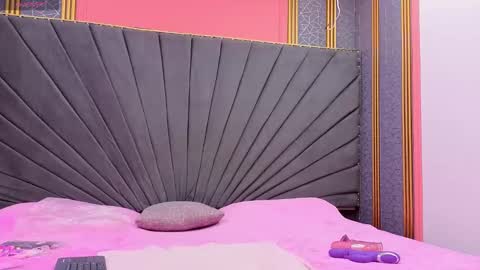 Snapshot of cloe_horney chatting on 9, 3, 2026 Cloe online show from 9, 3, 2026