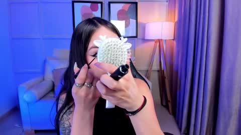 Snapshot of cloe_martinez_ chatting on 27, 11, 2025 Cloe online show from 27, 11, 2025