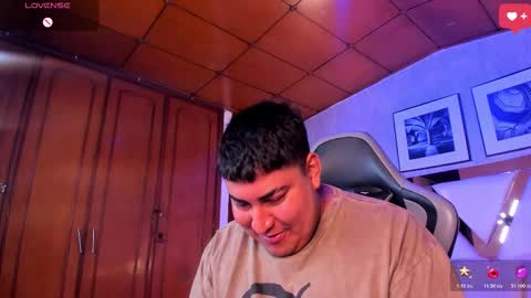 Snapshot of cloe_x_billy chatting on 15, 11, 2025 Cloe x Billy online show from 15, 11, 2025