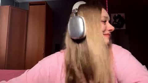 Milla online show from 18, 2, 2026