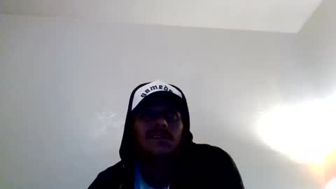 tallhungandcloudy online show from 19, 2, 2026