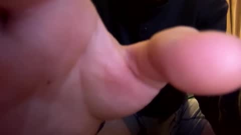 Snapshot of cloverboy1988 chatting on 2, 11, 2025 cloverboy1988 online show from 2, 11, 2025