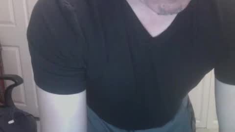 Snapshot of clovershit1 chatting on 5, 10, 2025 clovershit1 online show from 5, 10, 2025