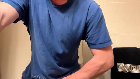 Snapshot of clovershit1 chatting on 14, 10, 2025 clovershit1 online show from 14, 10, 2025