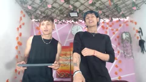 Snapshot of club_latinboys chatting on 28, 9, 2025 club_latinboys online show from 28, 9, 2025