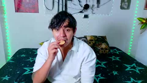 Clyde and Bunny online show from 9, 3, 2025