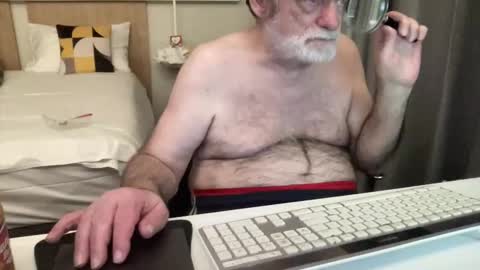 Snapshot of coach_karl chatting on 7, 2, 2026 Coach Karl Porn Star Tip me all the way to my next trip online show from 7, 2, 2026