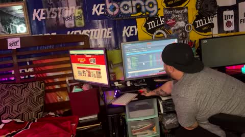 COCK N CREAMZ  WET DREAMZ online show from 26, 12, 2024