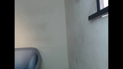 Snapshot of cockfanx chatting on 10, 3, 2025 cockfanx online show from 10, 3, 2025