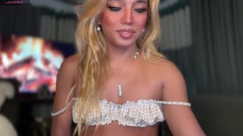 Snapshot of cockprincess_dianna chatting on 15, 10, 2025 PrincessDianna IslandGirl CUMSHOW in PVT and PASSWORDSHOW online show from 15, 10, 2025