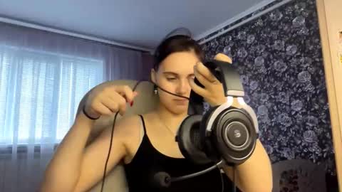 Nikki online show from 2, 10, 2025