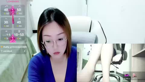 Snapshot of coco_coo chatting on 22, 2, 2025 coco online show from 22, 2, 2025