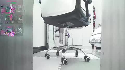 Snapshot of coco_coo chatting on 10, 9, 2025 coco online show from 10, 9, 2025