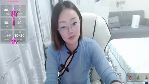 Snapshot of coco_coo chatting on 24, 9, 2025 coco online show from 24, 9, 2025