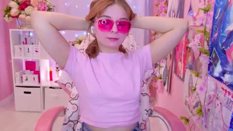 Snapshot of coconut_mia chatting on 27, 2, 2026 Mia online show from 27, 2, 2026