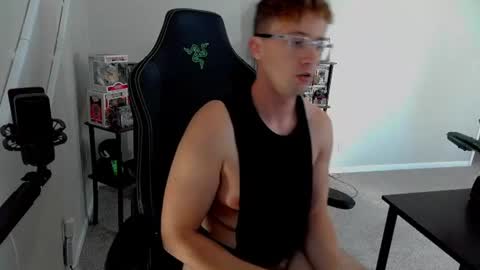 codyt1016 online show from 28, 9, 2025