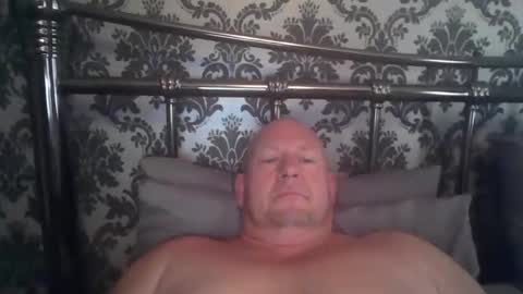 Snapshot of col4nows chatting on 17, 9, 2025 col4nows online show from 17, 9, 2025